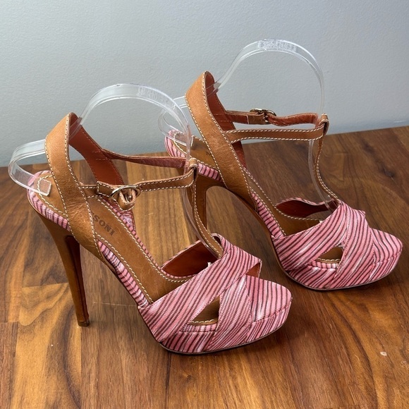 Missoni Platform Heels Pink and Tan T-Strap High Heel Sandals - Picture 2 of 6